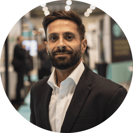 Porträtaufnahme von Pratik Patel, Senior Account Manager, Bluebeam UK