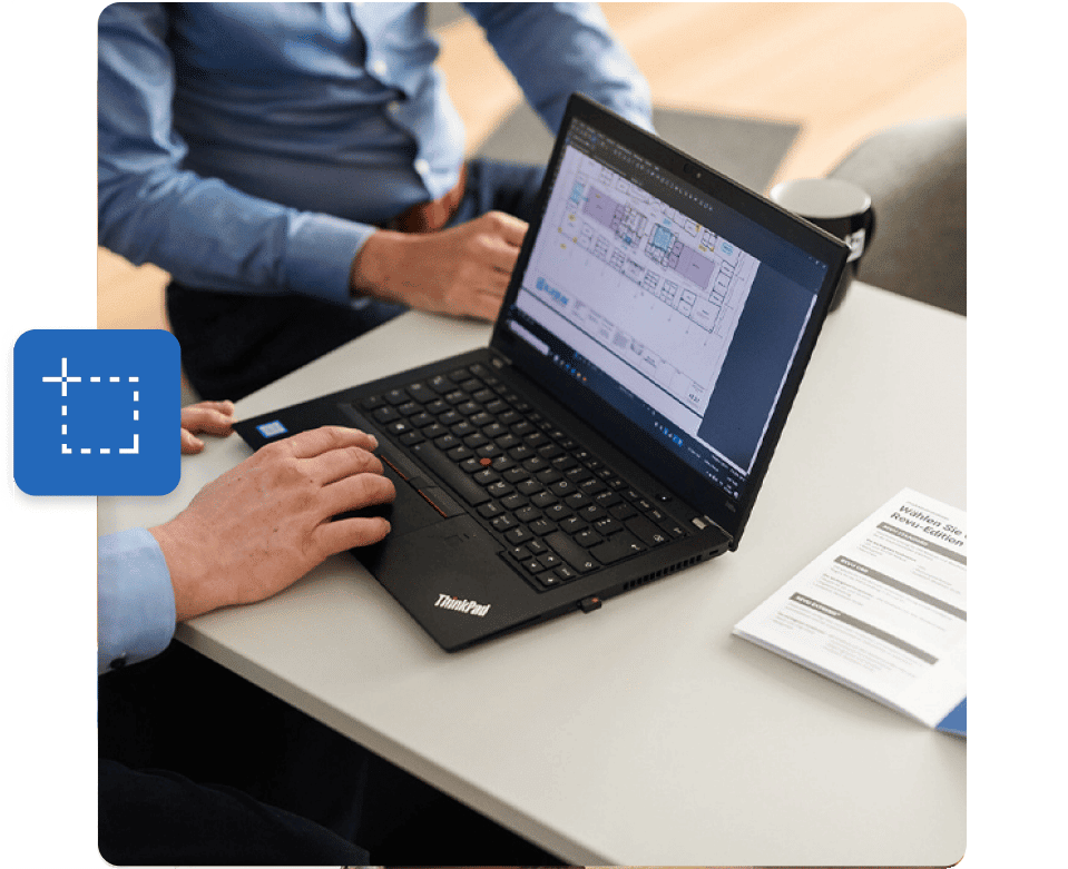 公共部門向けの Bluebeam 建設ソフトウェアを表示するノートパソコン