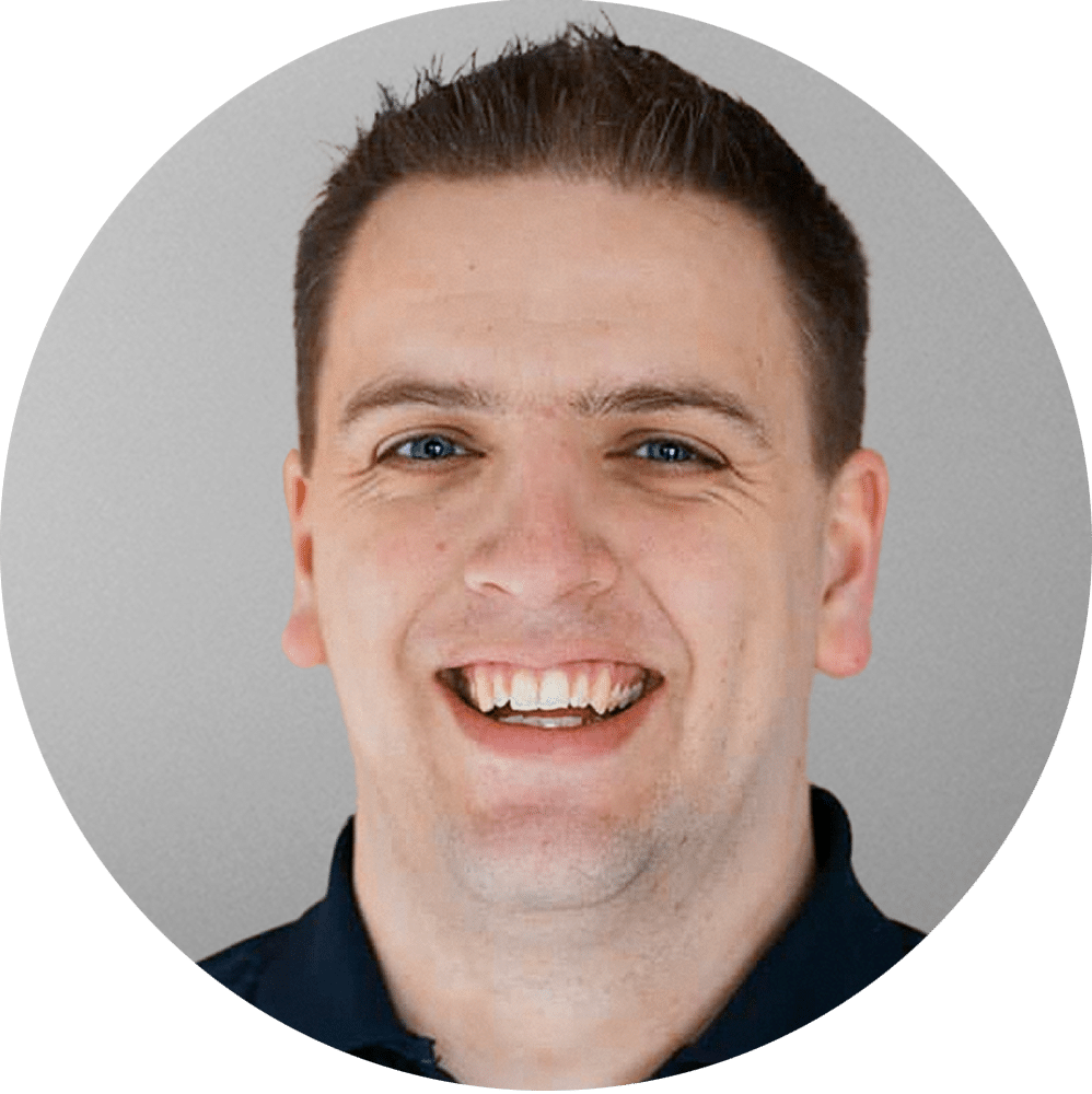 Headshot of Dan Loewen